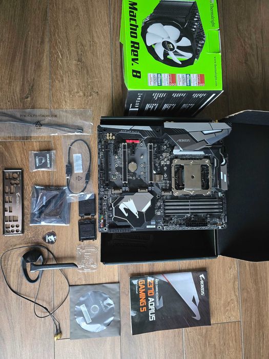 Płyta główna Gigabyte Aorus Z370 Gaming 5, CPU i5-8500, chłodzenie Thermalright - ZESTAW