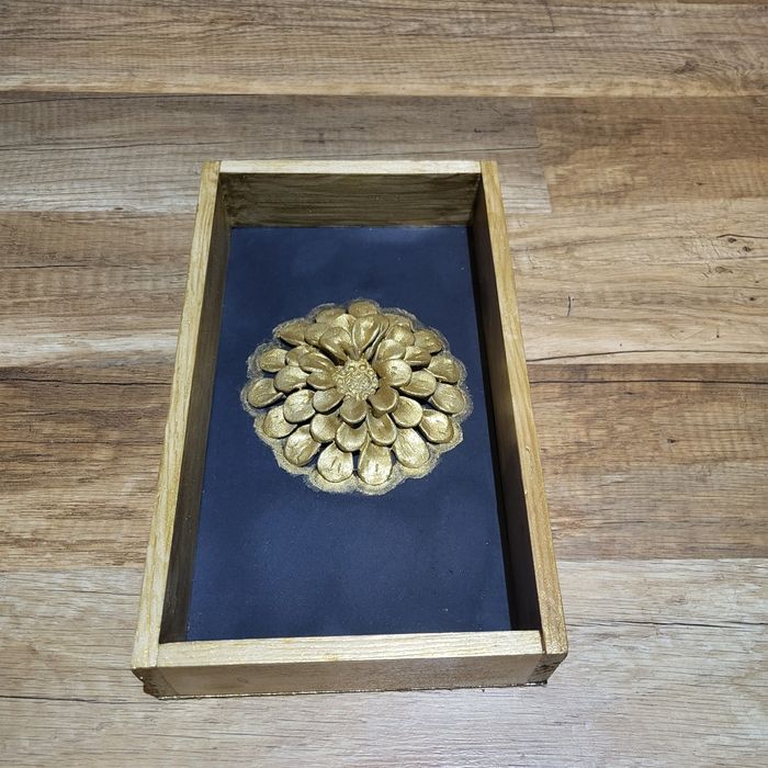 Rękodzieło złoty kwiatek 3d