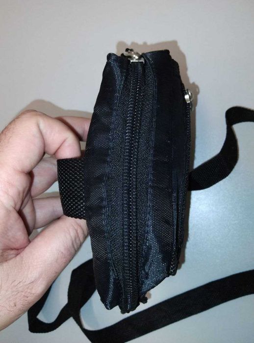 Барсетка чоловіча б/у чорна з нейлону, зручна для телефону та дрібниць