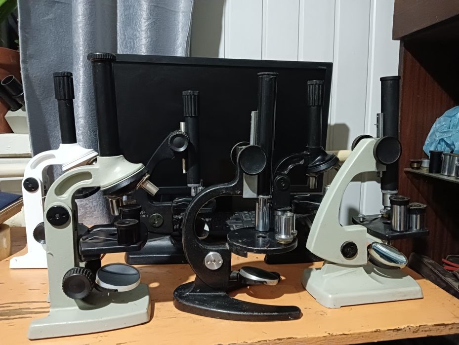 Микроскоп шкільного типу ціна за шт