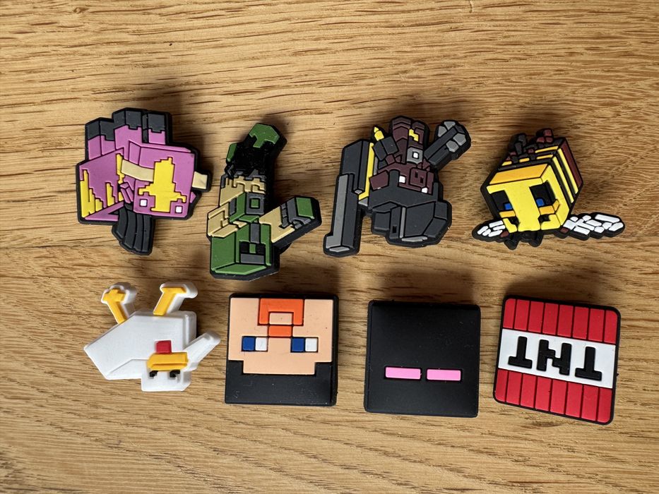 Crocs Minecraft przypinki 8 sztuk