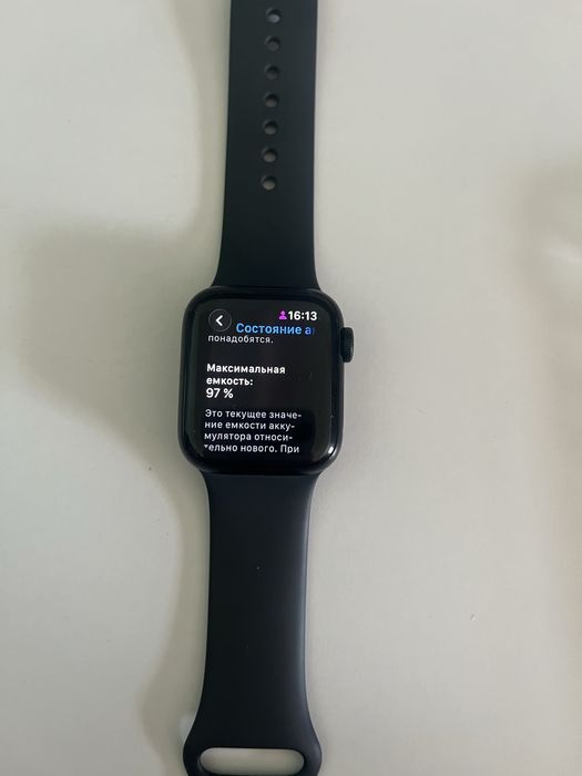 Продам Apple Watch SE 2