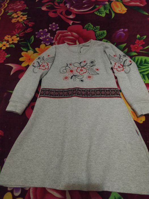 Вишите платтячко