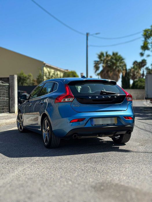 Volvo V40 — fotografia 3
