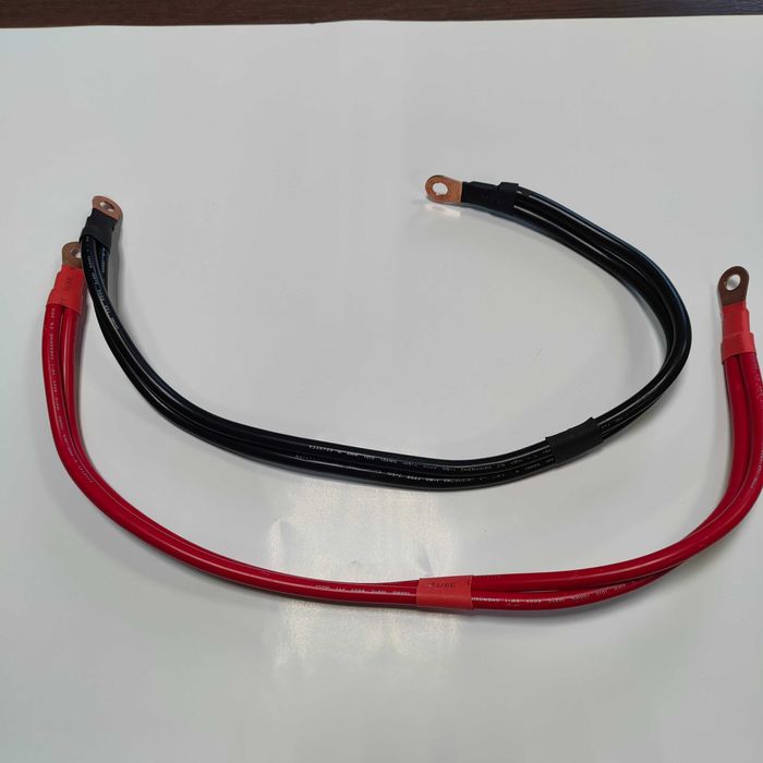 Силовой силиконовый двойной провод с наконечниками М8