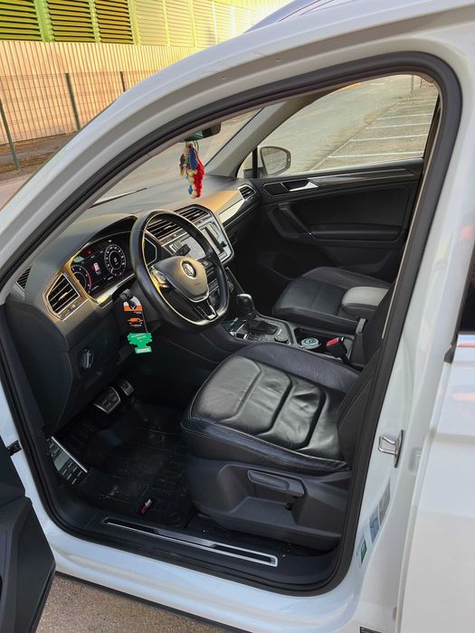 VW Tiguan 2.0 BiTDI 240cv R-Line DSG 4Motion — 2017 — 128.500 km
