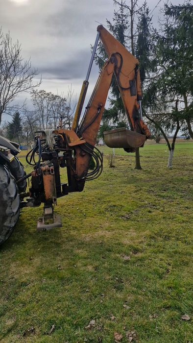 Koparka do ciągnika