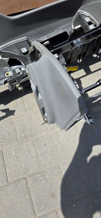 Deska rozdzielcza kokpit Audi A4 B8 Europa orginał ACHAT