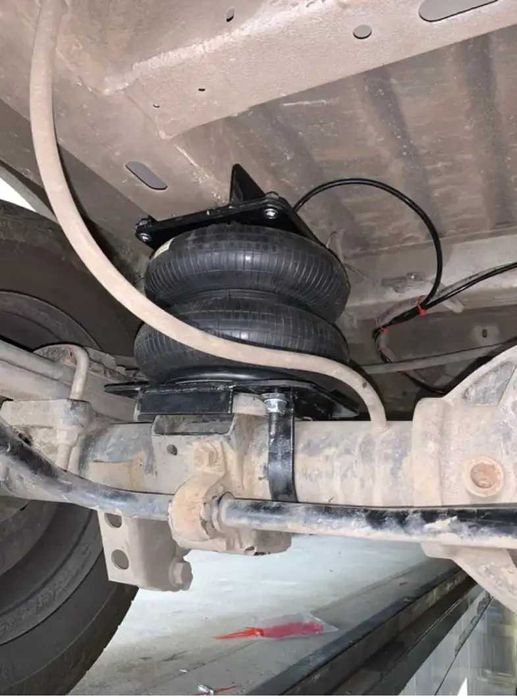 Пневмопідвіска Opel Movano, Nisan Interstar до та після 2011р.в.