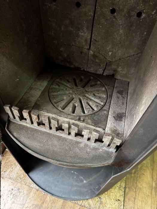 Німецький камін твердопаливний