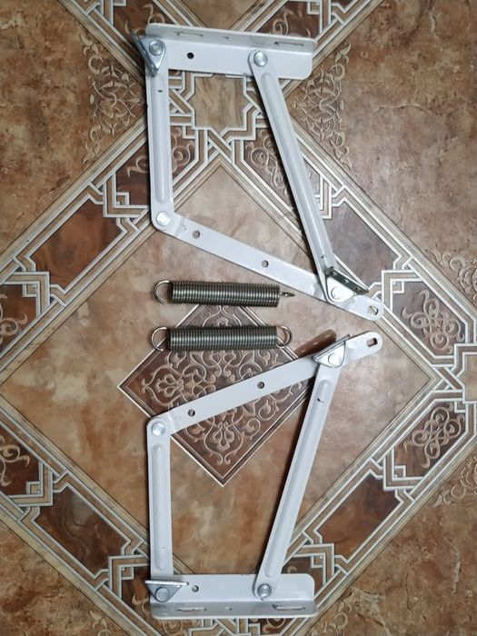 Підйомний механізм на кровать