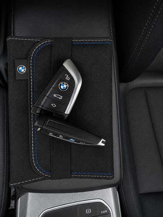 BMW 320 — fotografia 12
