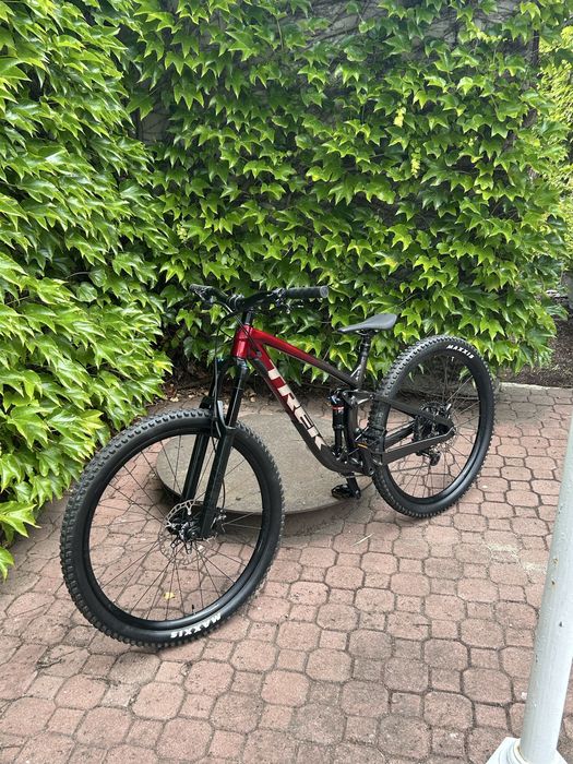 Trek fuel ex8 2022