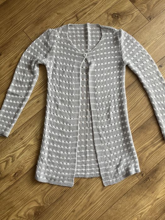 Długi cienki sweter rozmiar S