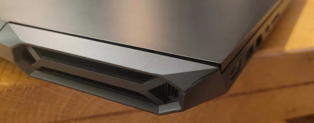 HP PAVILION GAMING 15-DK0022NW (16GB RAM, 512GB dysk SSD, GTX 1650)