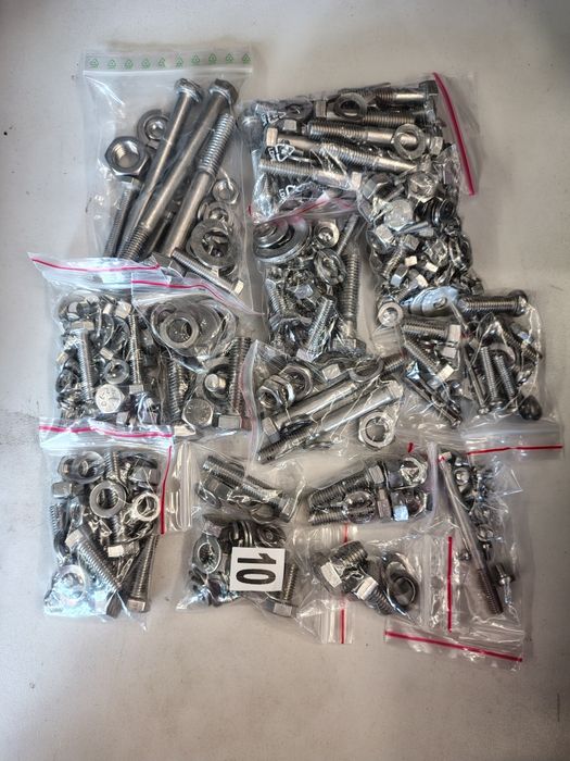 Kpl śrub nierdzewnych rama nadwozie MZ TS 250