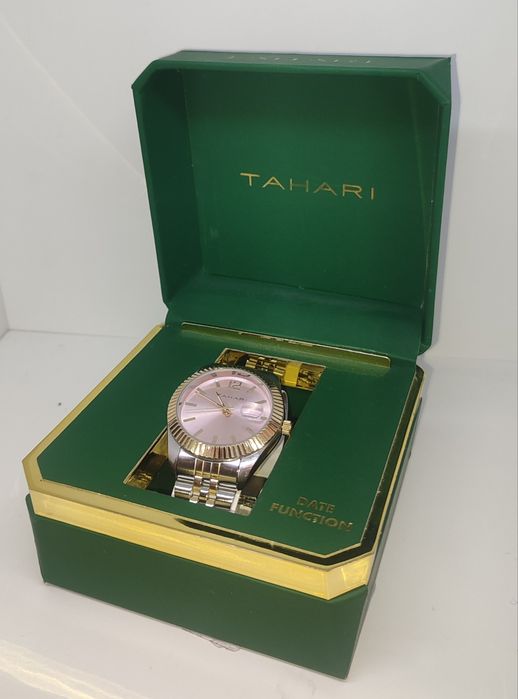 Zegarek  Tahari.