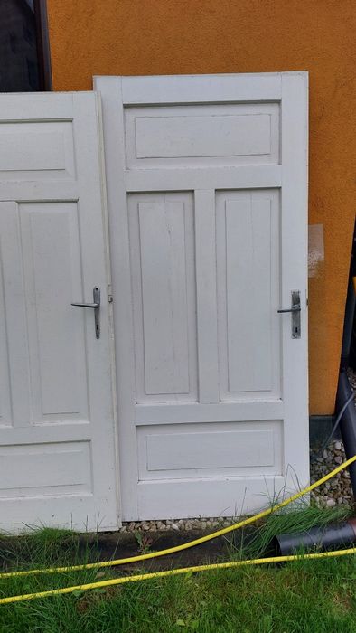 Drzwi drewniane stare solidne 3 zawiasy