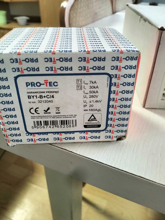 Dom i ogród wyłącznik MCB