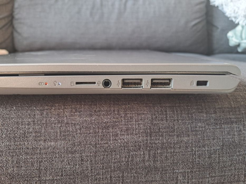 Portátil ASUS 15.6" (Fatura e Garantia)