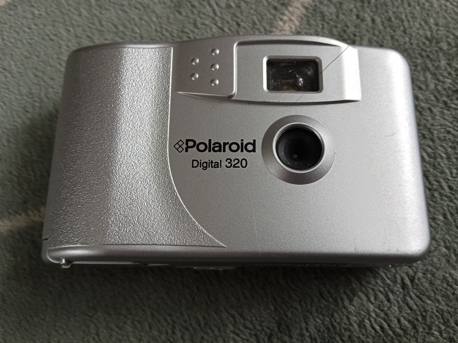 Polaroid polaroid