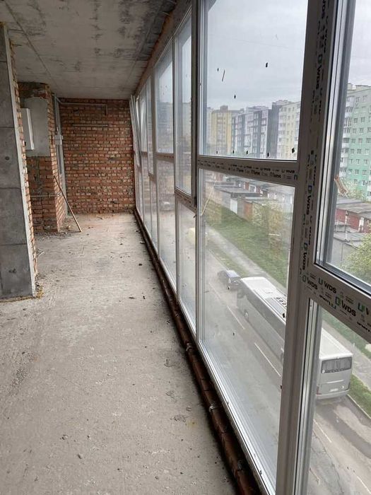 Продаж 2 кімнатної квартири в районі Озерна - View 4