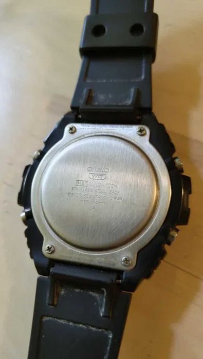 Casio MWD-100H zegarek na rękę