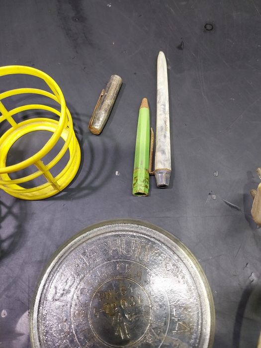 Zabytkowe przedmioty PRL KOMUNA dzbanek koło wózka lokówka zeszyt inne