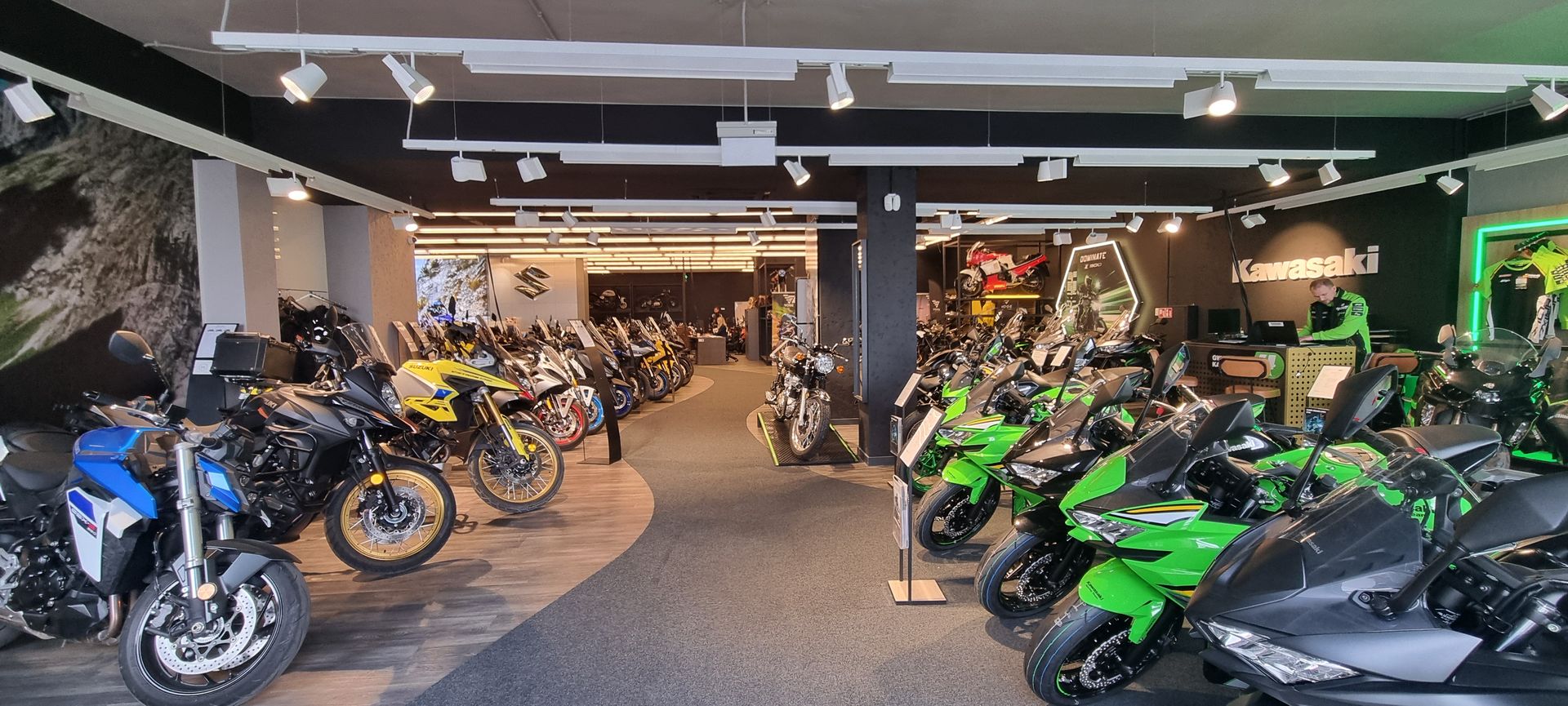 Motors Warszawa top banner