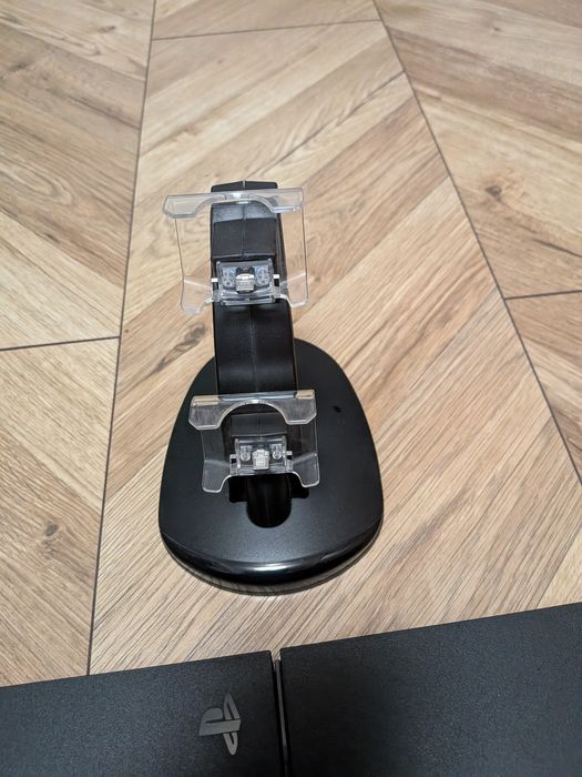 Konsola ps4 Playstation 4
