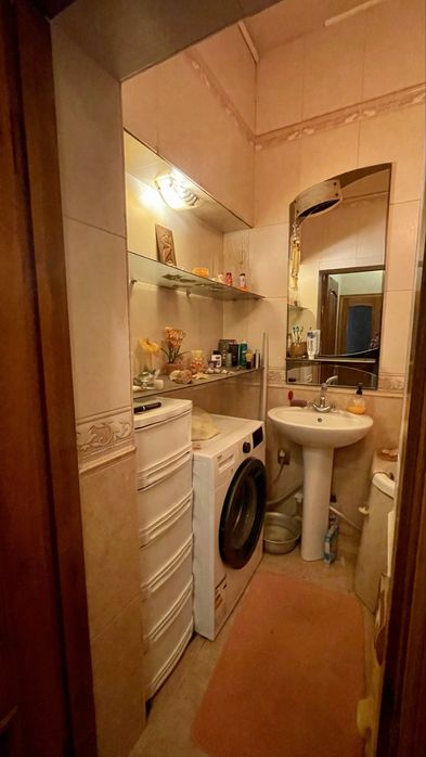 Продаж великогабаритної 2-кімнатної квартири в районі Еліт Клуб.