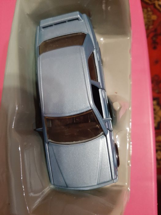 Продам машинку  "Мерседес  К 115"
