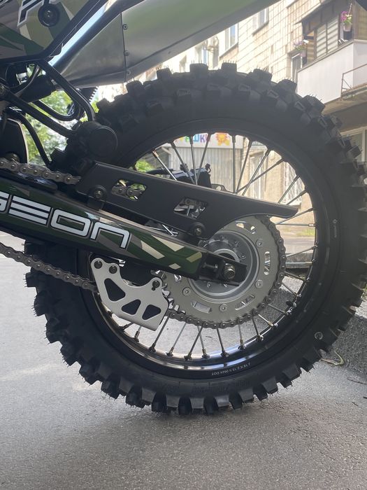 Мотоцикл GEON X-ROAD 250/ X-ROAD 250 light