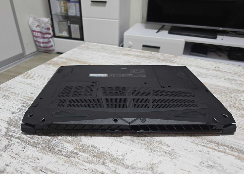 Acer Nitro 15.6 IPS (Ryzen 7/Radeon RX560 4GB/16GB DDR4/SSD 128G+1000G