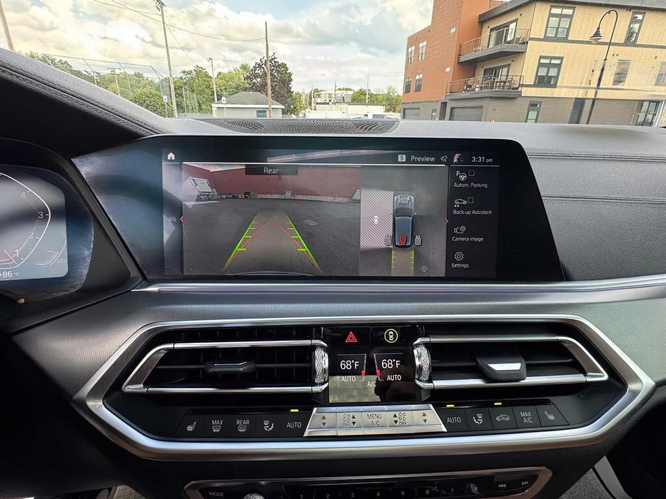 BMW X5 xDrive50i      2019