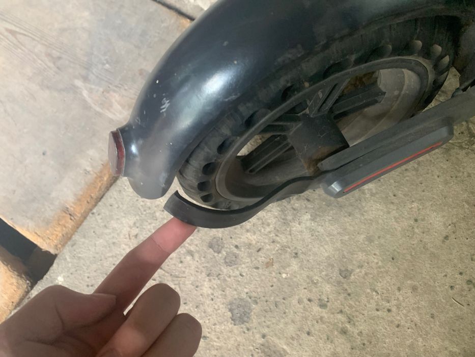 Самокат Mi Electric Scooter Pro