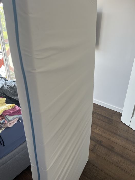 Łóżko 80x160 z materacem
