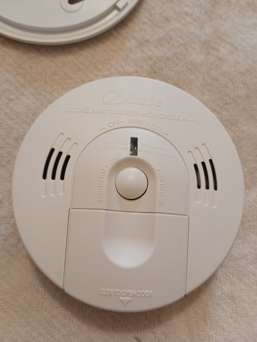 Kidde detector de fumo e dióxido de carbono