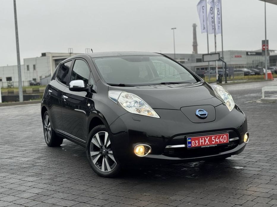 Nissan Leaf Tekna 24 kWh 11/12 Електро Авто