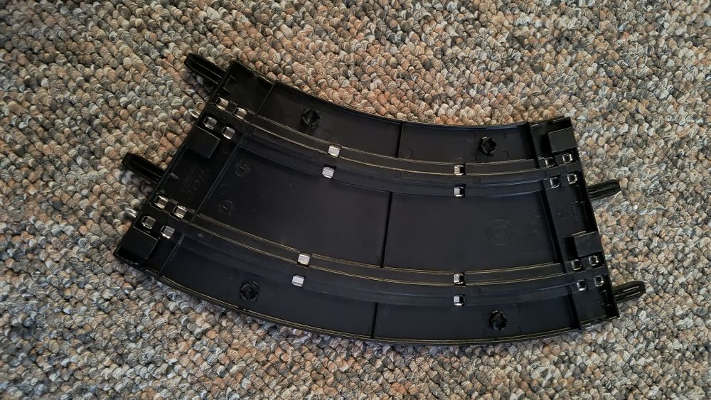 Element toru Carrera