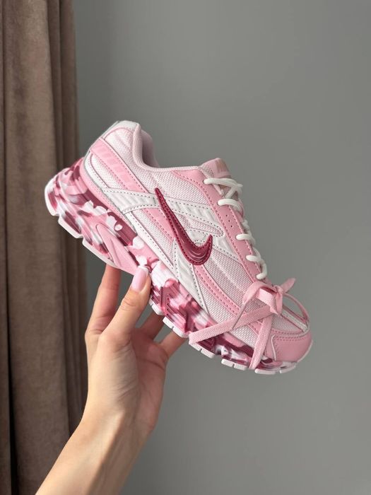 Nike Initiator Custom Pink жіночі кросівки найк інітіатор рожеві