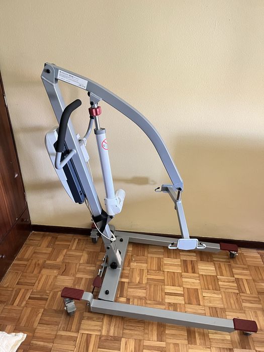 Grua Elevatoria de transporte de idosos