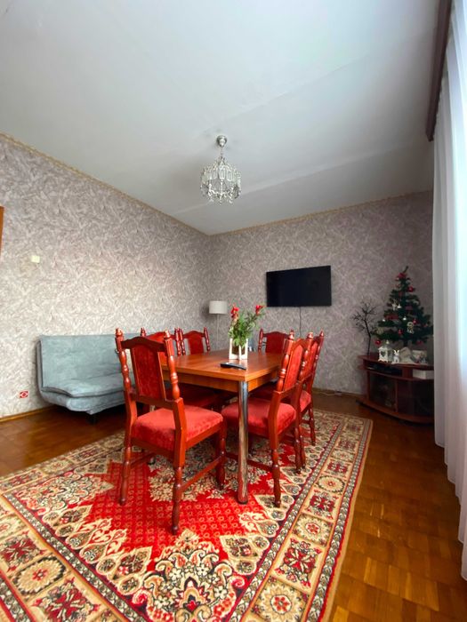 Просторий приватний будинок біля озера Земснаряд! DI