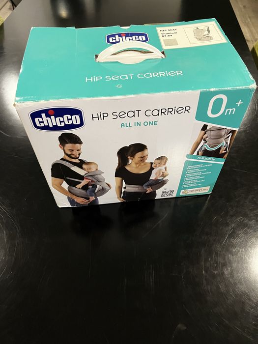 Chicco Hip Seat Carrier - All In One