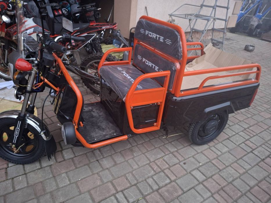 Вантажний електричний трицикл FORTE GP-1000-C