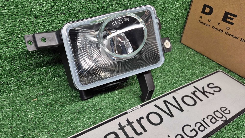 Farol Nevoeiro Frente Direito Opel Corsa C X01 Combo C 2000 a 2012 Ref. 442-2016R-UE NOVO DEPO