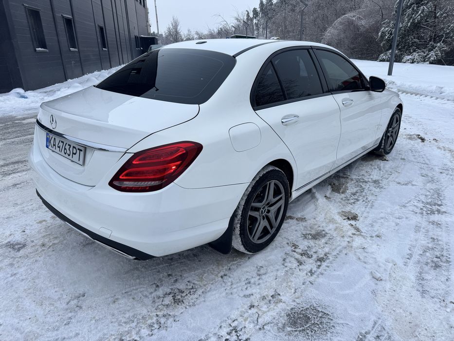 Продам Mercedes c300