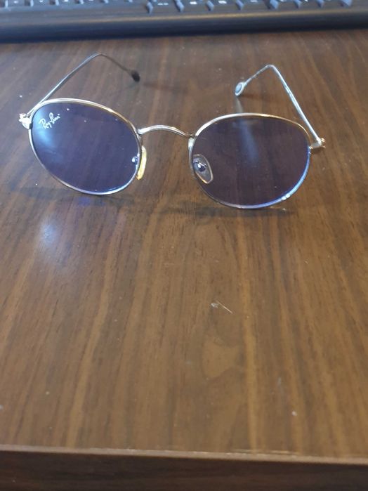 Óculos ray ban ótimo estado