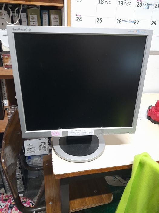Monitor Samsung em bom estado