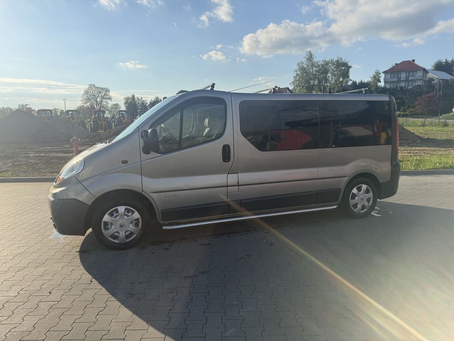 Renault Traffic II 2.5 150km!